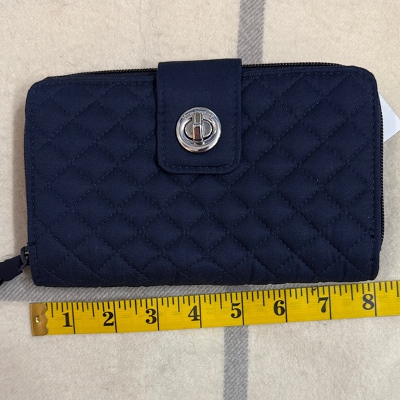 Vera Bradley Navy RFID Turnlock Quilted Wallet - Picture 11 of 12